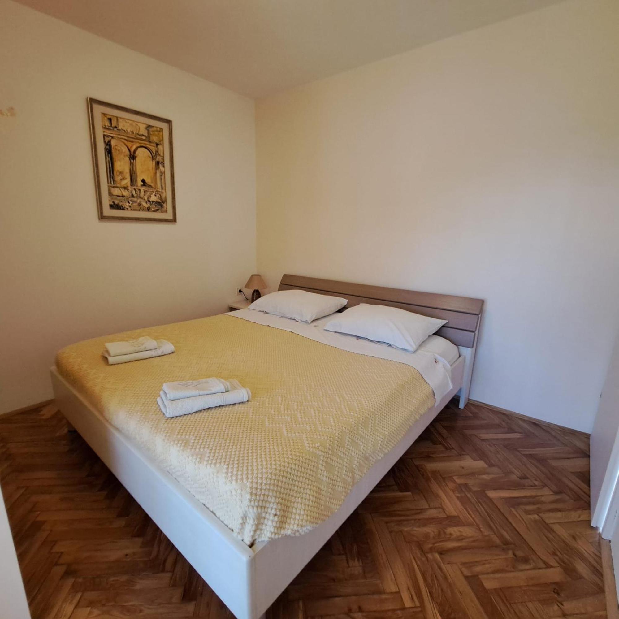 Apartments Sabina I Grapes Malinska Luaran gambar