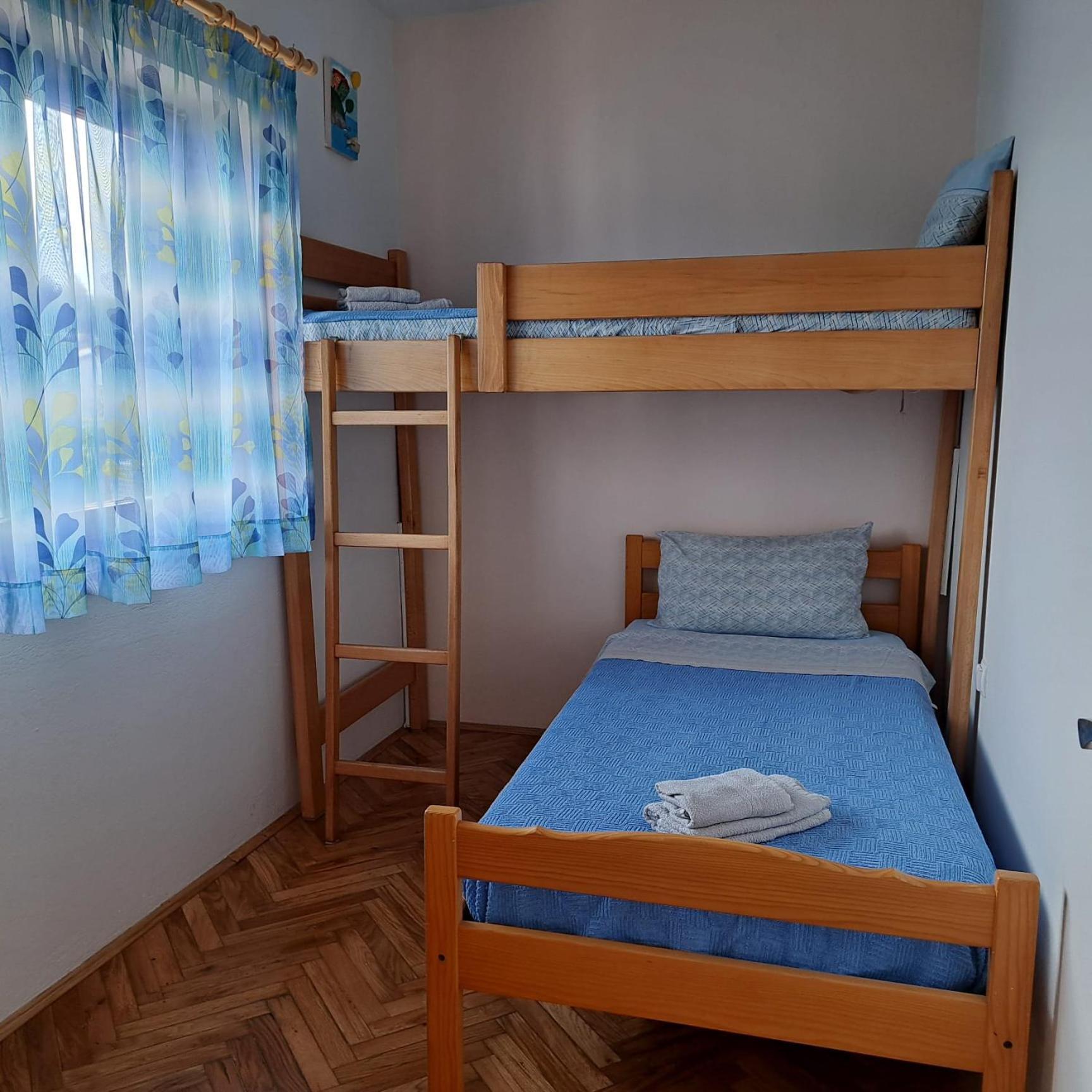 Apartments Sabina I Grapes Malinska Luaran gambar